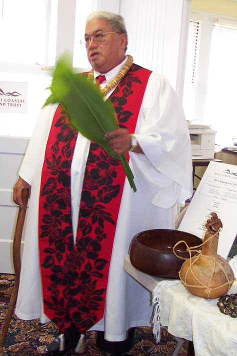 Kahu Maxwell doing MCLT Blessing